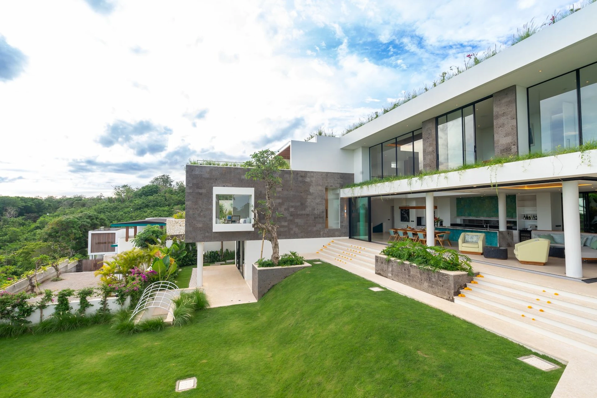 SPF 100 Villa interior design project by Kamala Home